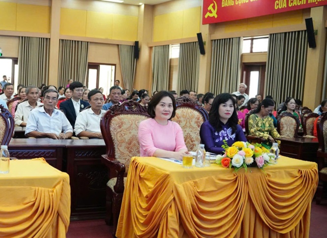 UBND-UB MTTQ xã Hoài Đức sơ kết 3 tháng triển khai cuộc thi Giữ gìn thôn, tổ dân phố sáng, xanh, sạch đẹp, an toàn- Ảnh 3.