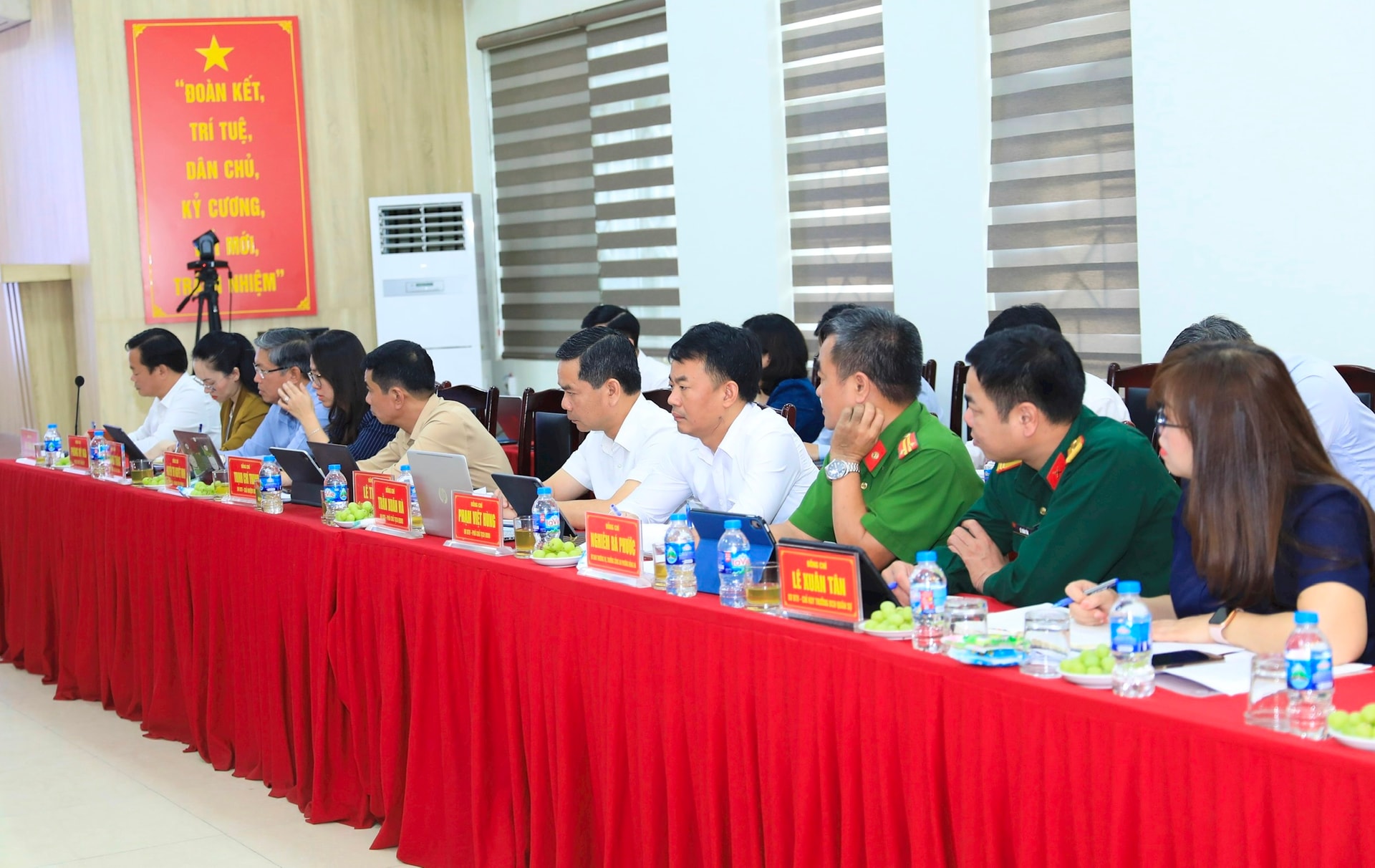 Bí thư Thành ủy Hà Nội Nguyễn Duy Ngọc: Đã nói là phải làm, làm nhanh, làm đúng, làm hiệu quả, làm đến cùng- Ảnh 6.