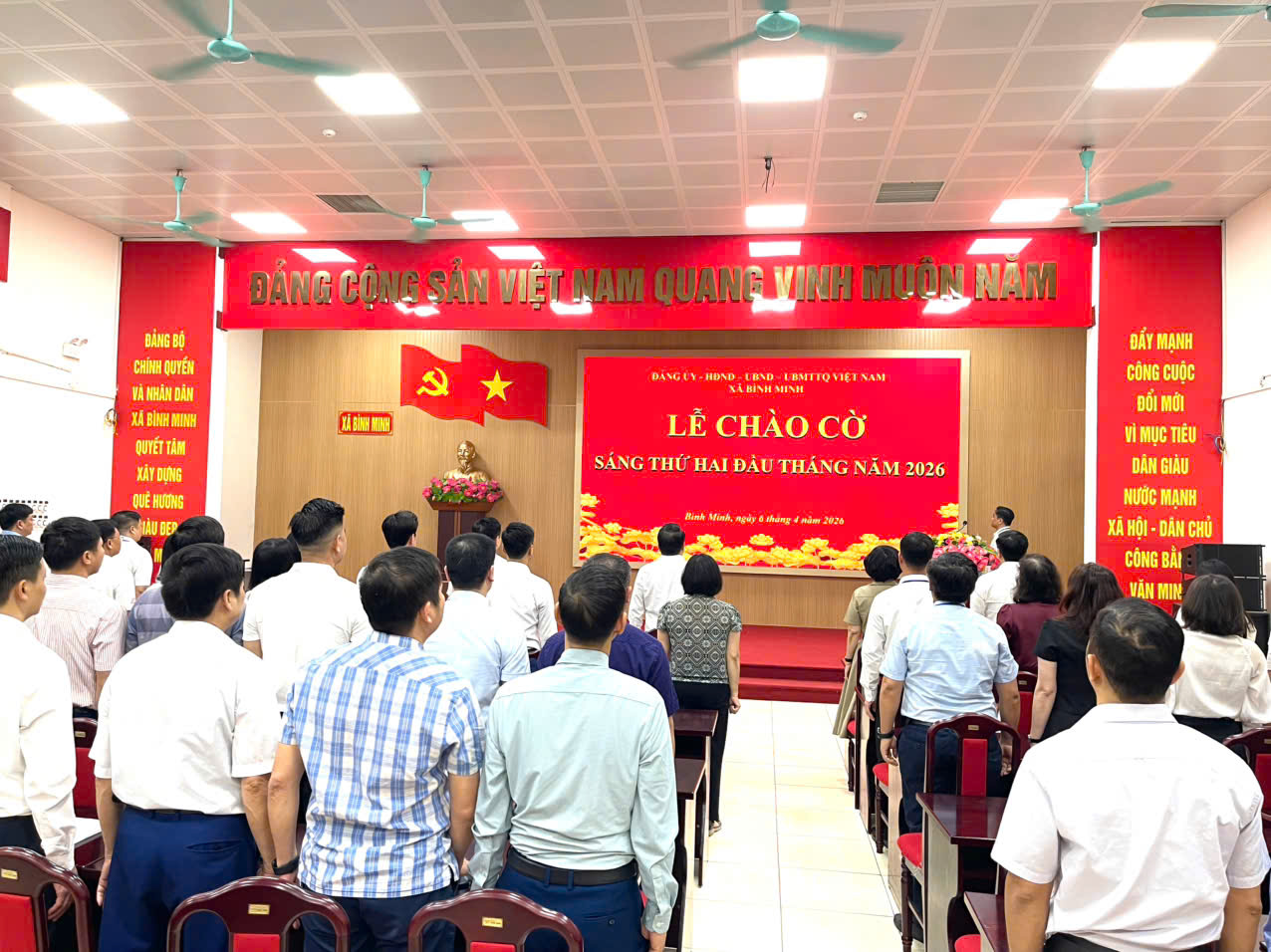 Xã Bình Minh tổ chức Lễ chào cờ và sinh hoạt chính trị dưới cờ tháng 4/2026