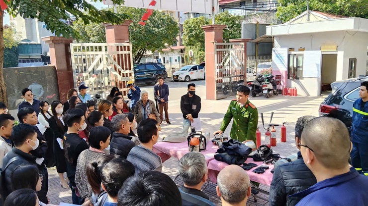 Khuyến cáo bảo đảm an toàn phòng cháy, chữa cháy tại kho, xưởng sản xuất- Ảnh 1.