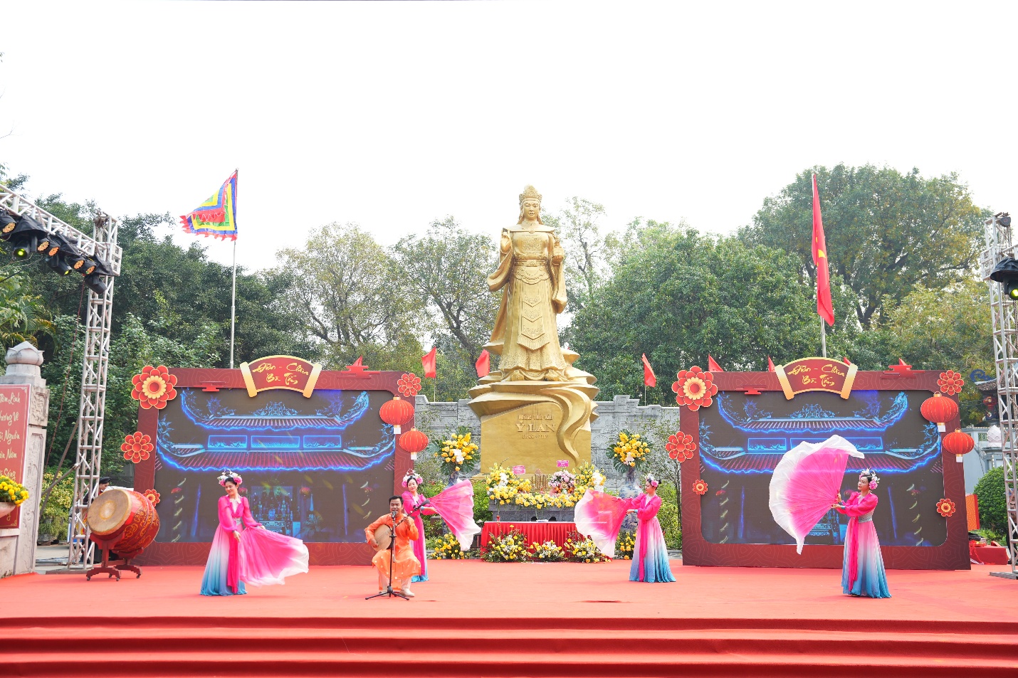 Gia Lâm khai mạc Lễ hội Đền - Chùa Bà Tấm năm 2026- Ảnh 8.