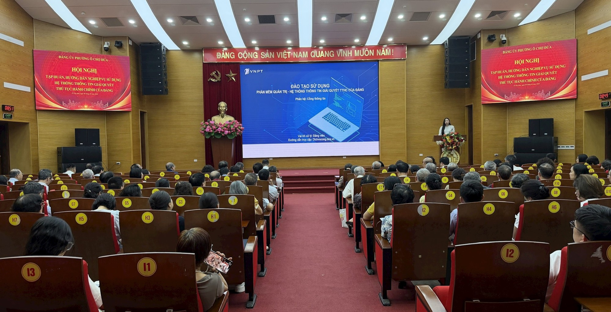 Hội nghị tập huấn sử dụng Hệ thống thông tin giải quyết thủ tục hành chính của Đảng tại phường Ô Chợ Dừa- Ảnh 1.