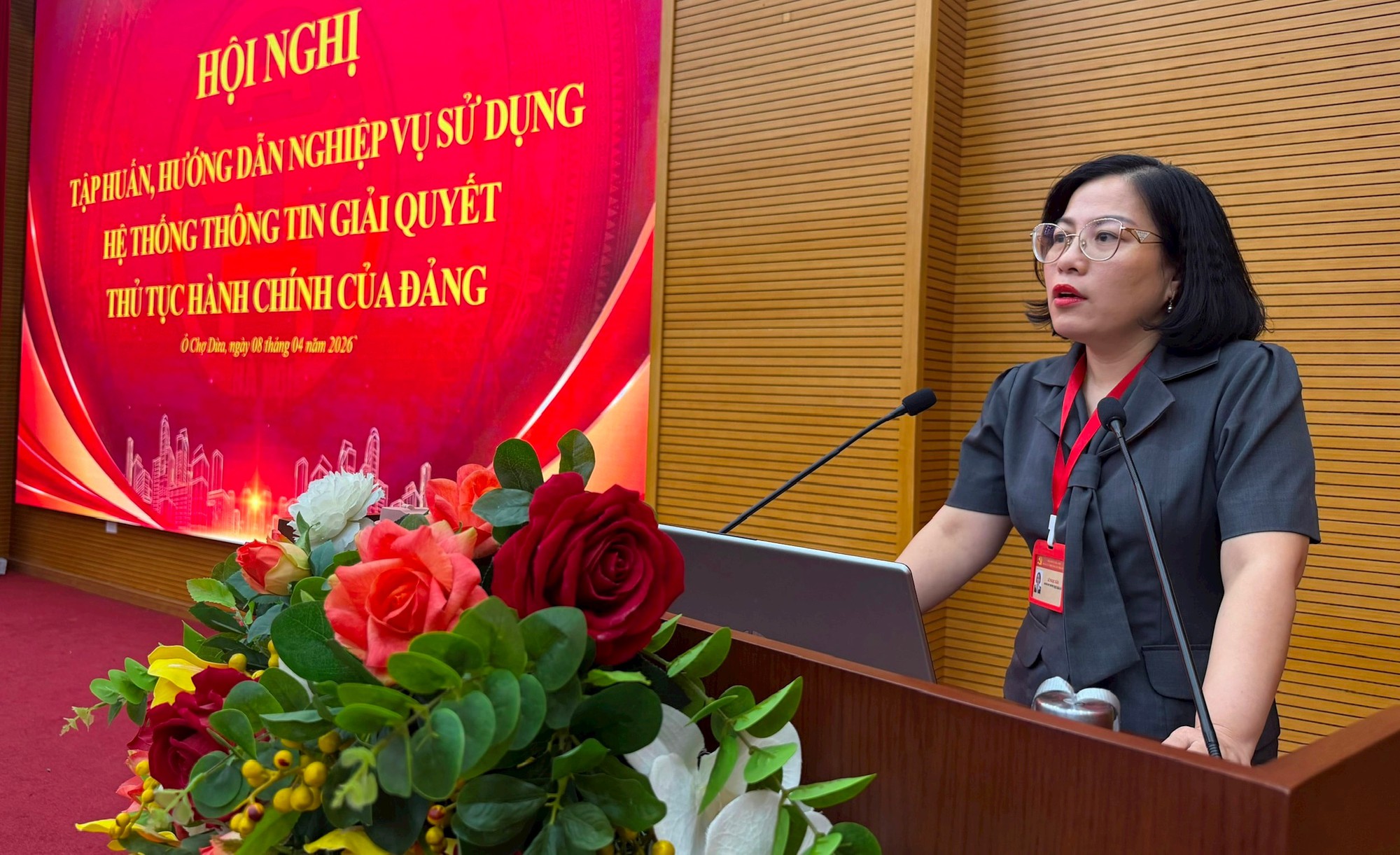 Hội nghị tập huấn sử dụng Hệ thống thông tin giải quyết thủ tục hành chính của Đảng tại phường Ô Chợ Dừa- Ảnh 2.