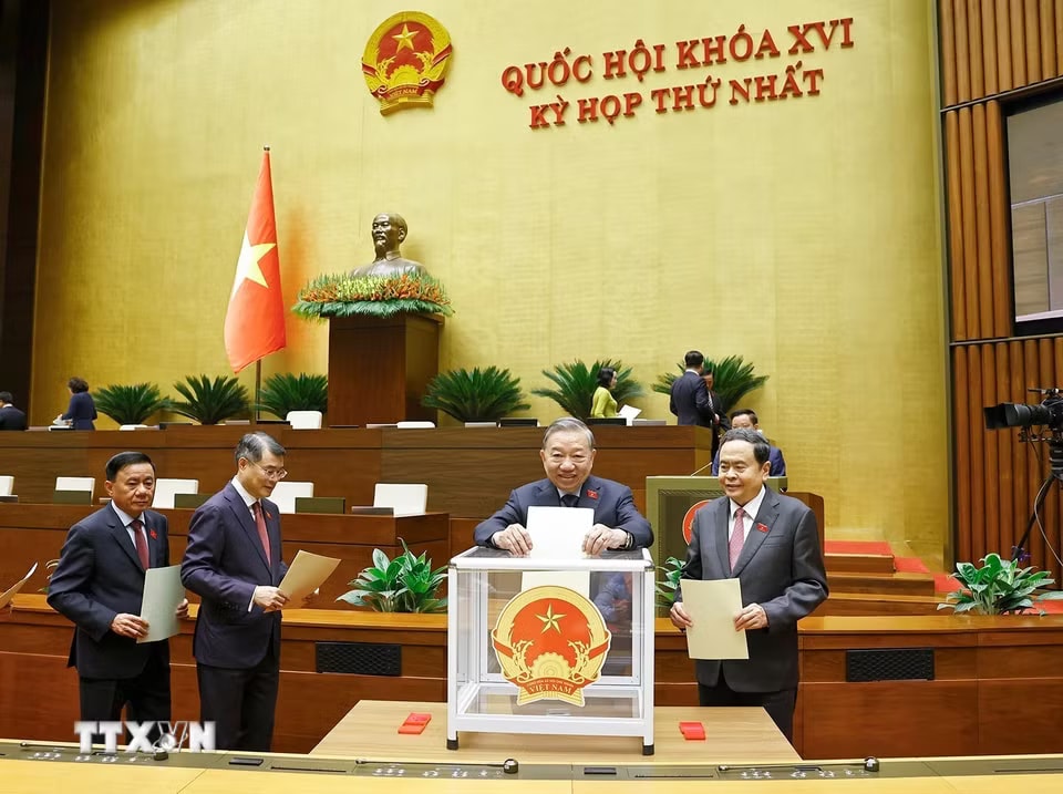 Kỳ họp thứ nhất, Quốc hội khóa XVI: Tiếp tục thực hiện công tác nhân sự- Ảnh 1.