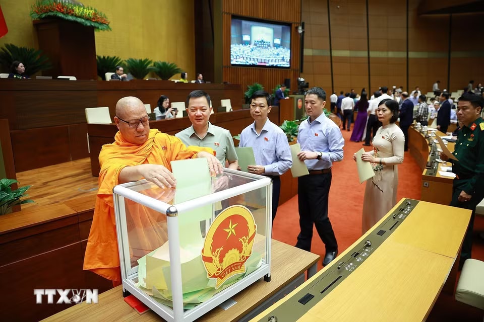 Kỳ họp thứ nhất, Quốc hội khóa XVI: Tiếp tục thực hiện công tác nhân sự- Ảnh 3.