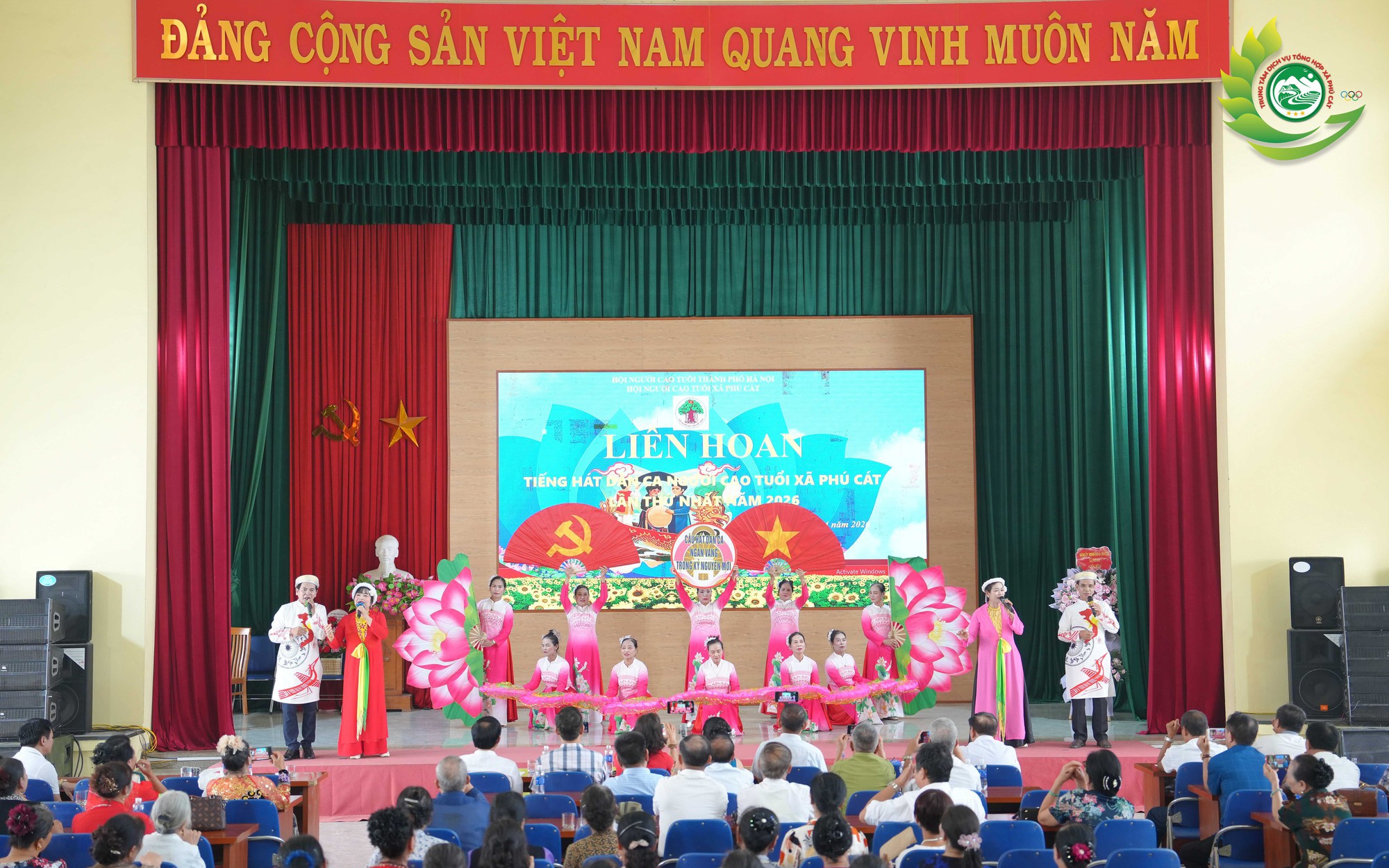 PHÚ CÁT TỔ CHỨC THÀNH CÔNG LIÊN HOAN 