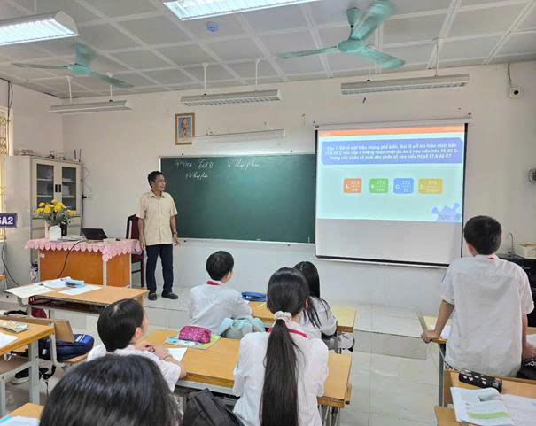 THẦY GIÁO PHẠM ANH MINH –  NGHỊ LỰC PHI THƯỜNG CỦA NGƯỜI THẦY TẬN TÂM
- Ảnh 2.