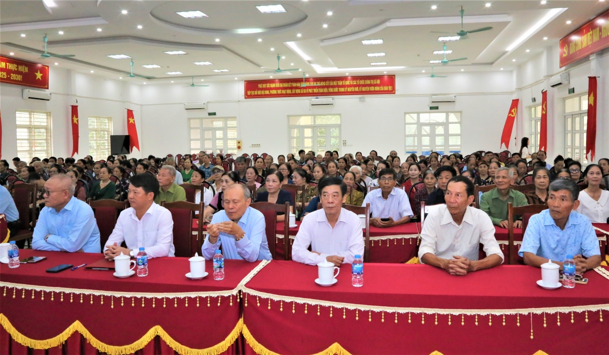 Tọa đàm Chăm sóc sức khỏe người cao tuổi: “10 nguyên tắc vàng” nâng chất lượng sống- Ảnh 2.