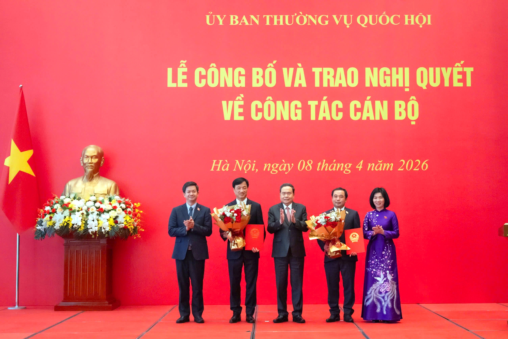 Đồng chí Trần Đức Thắng được bầu là Trưởng Đoàn đại biểu Quốc hội thành phố Hà Nội- Ảnh 2.