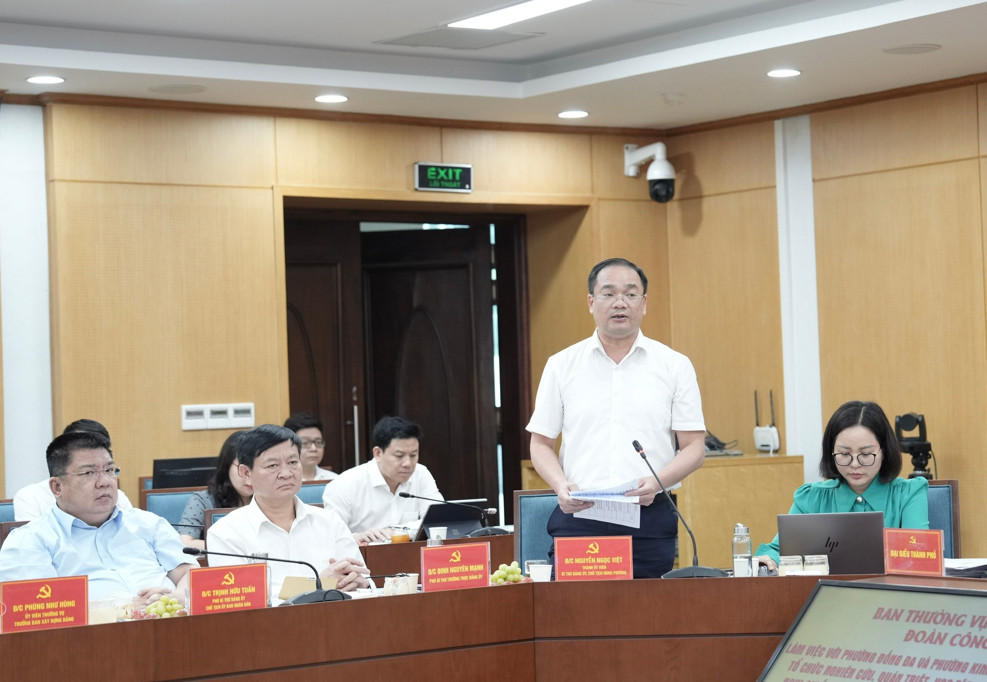 Đẩy mạnh phân cấp, nâng hiệu quả thực hiện nhiệm vụ- Ảnh 2.