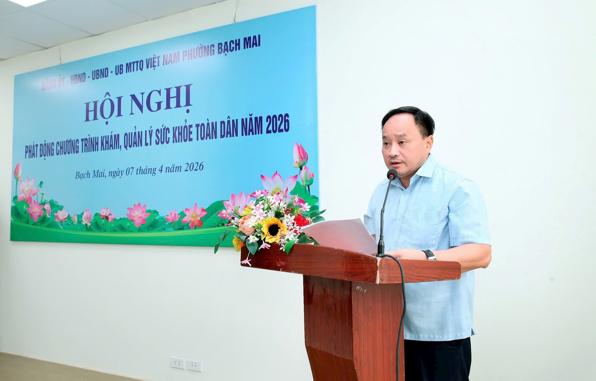 Phường Bạch Mai phấn đấu 100% người dân có hồ sơ sức khỏe điện tử trên hệ thống số- Ảnh 3.