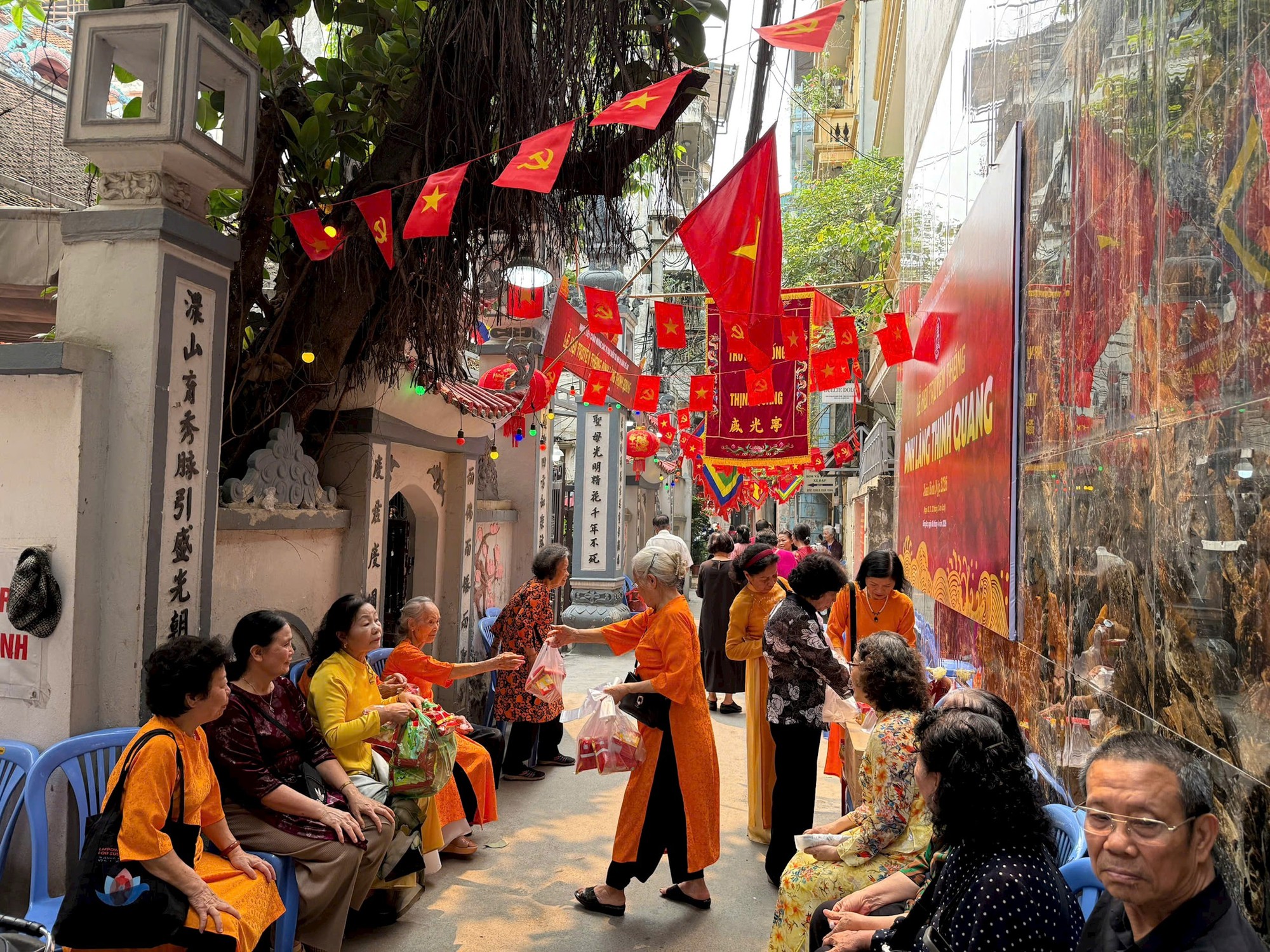 Dấu ấn lễ hội giữa lòng phố thị- Ảnh 9.