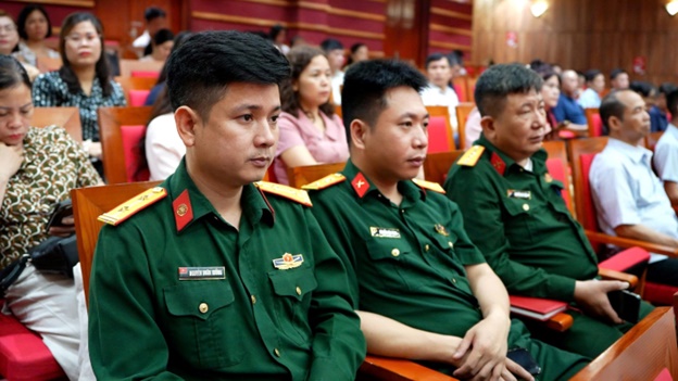 Hoài Đức phát động Cuộc thi chính luận về bảo vệ nền tảng tư tưởng của Đảng lần thứ Sáu- Ảnh 3.