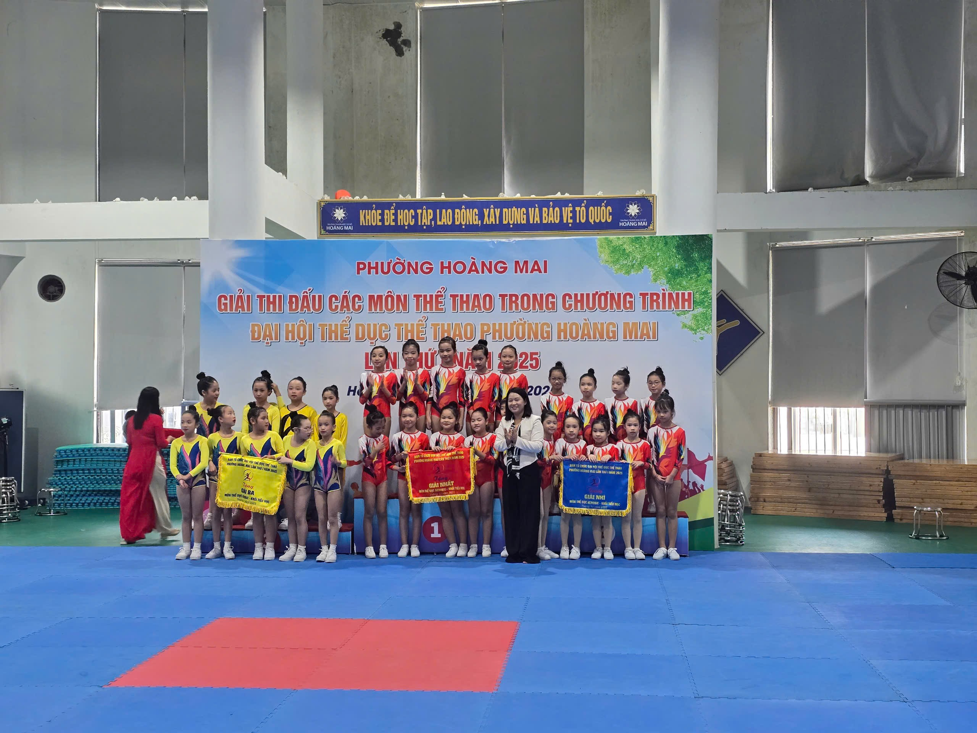 Cô giáo Nguyễn Thị Nga - Tấm gương nhà giáo tâm huyết và trái tim nhân ái- Ảnh 2.