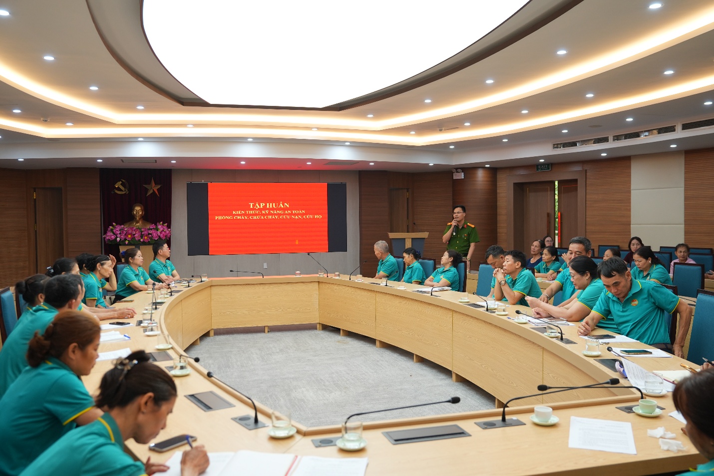 Hội Nông dân xã Gia Lâm tổ chức Hội nghị giao ban công tác quý I, triển khai nhiệm vụ quý II năm 2026- Ảnh 6.