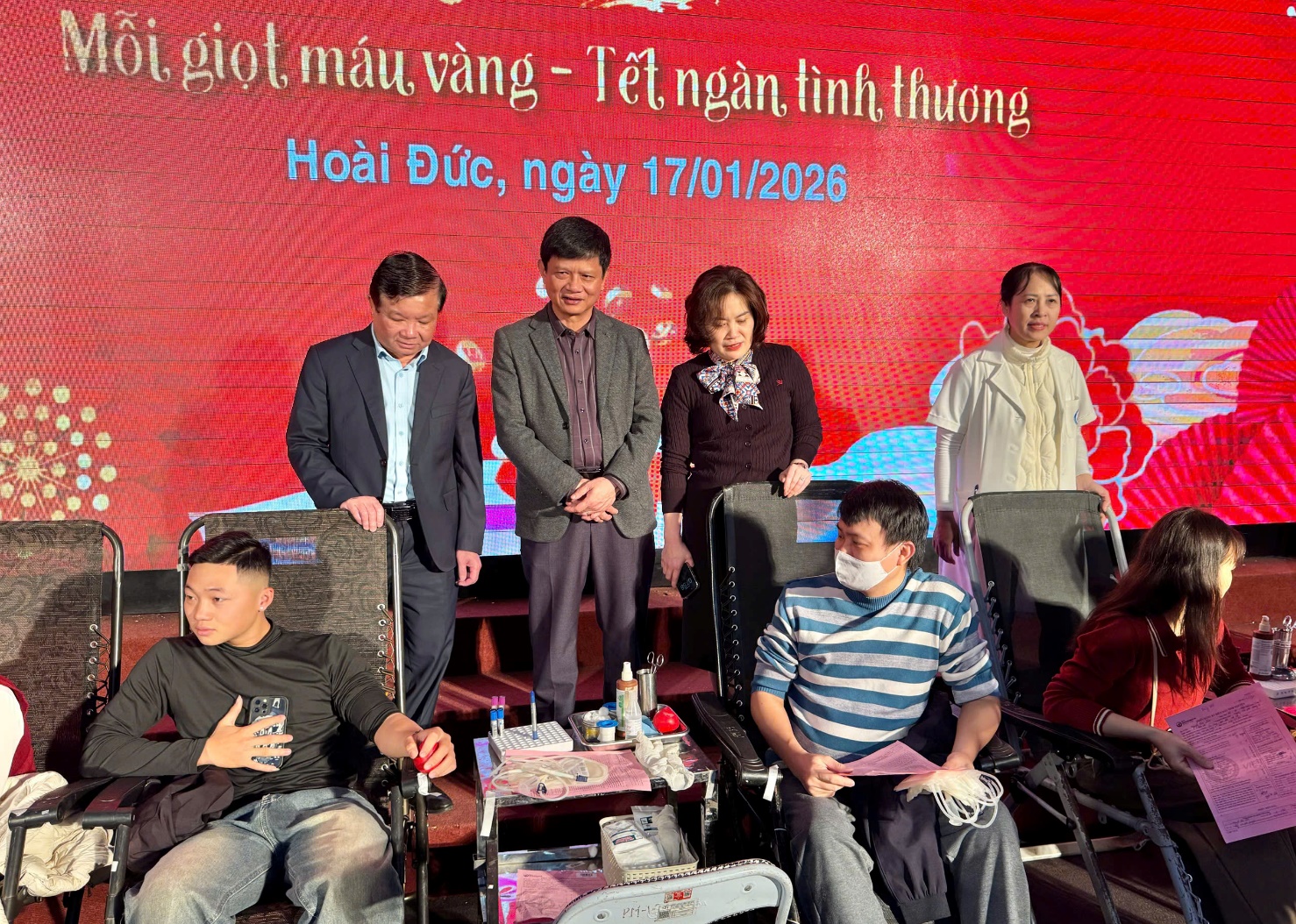 HƯỞNG ỨNG NGÀY TOÀN DÂN HIẾN MÁU NHÂN ĐẠO 07/4- Ảnh 2.