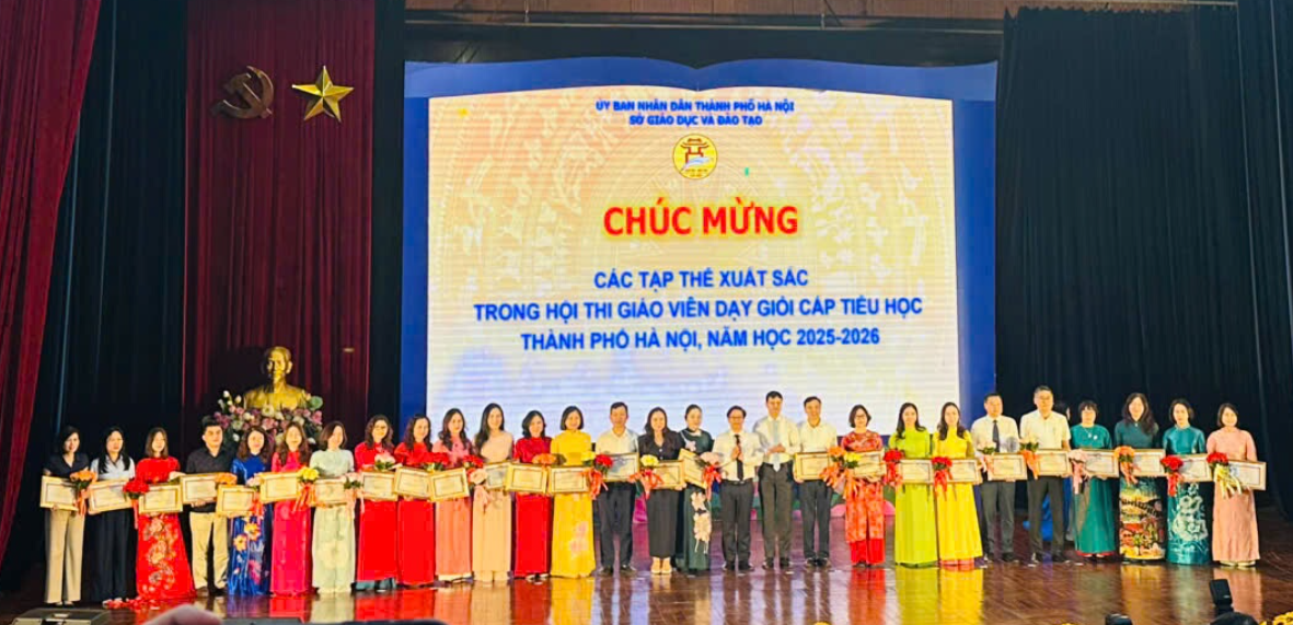 PHƯỜNG CẦU GIẤY ĐẠT THÀNH TÍCH XUẤT SẮC TẠI HỘI THI GIÁO VIÊN DẠY GIỎI CẤP TIỂU HỌC THÀNH PHỐ HÀ NỘI NĂM HỌC 2025 - 2026- Ảnh 1.