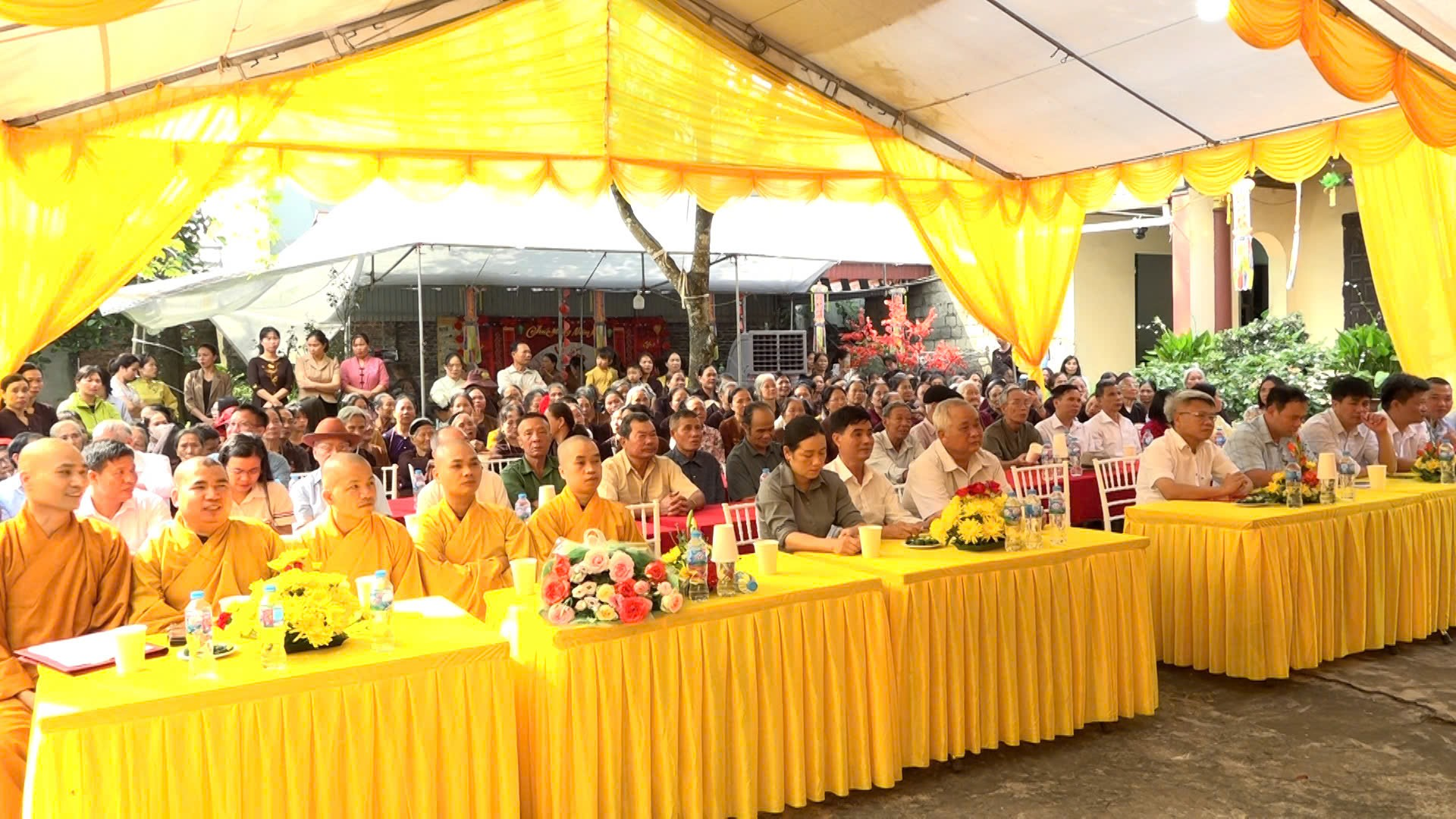 Xã Hồng Sơn đón nhận Di tích lịch sử, văn hóa cấp thành phố Chùa Hạ Quất (Phả Cốc Tự)- Ảnh 2.