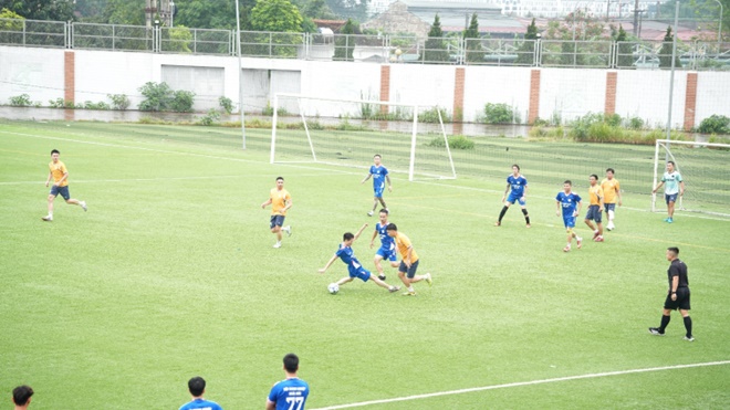 Sôi nổi Giải bóng đá nam Công đoàn xã Hoài Đức lần thứ I năm 2026- Ảnh 9.