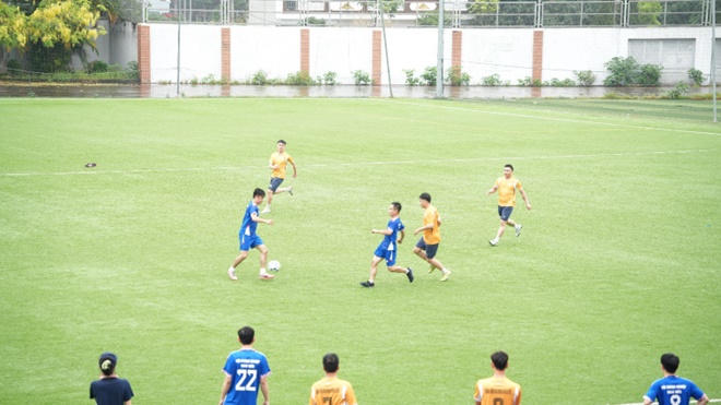 Sôi nổi Giải bóng đá nam Công đoàn xã Hoài Đức lần thứ I năm 2026- Ảnh 11.