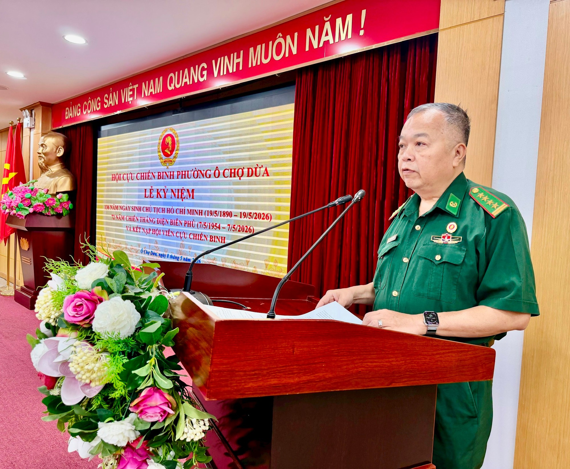 Hội Cựu chiến binh phường Ô Chợ Dừa kỷ niệm Ngày sinh Chủ tịch Hồ Chí Minh và Chiến thắng Điện Biên Phủ- Ảnh 2.