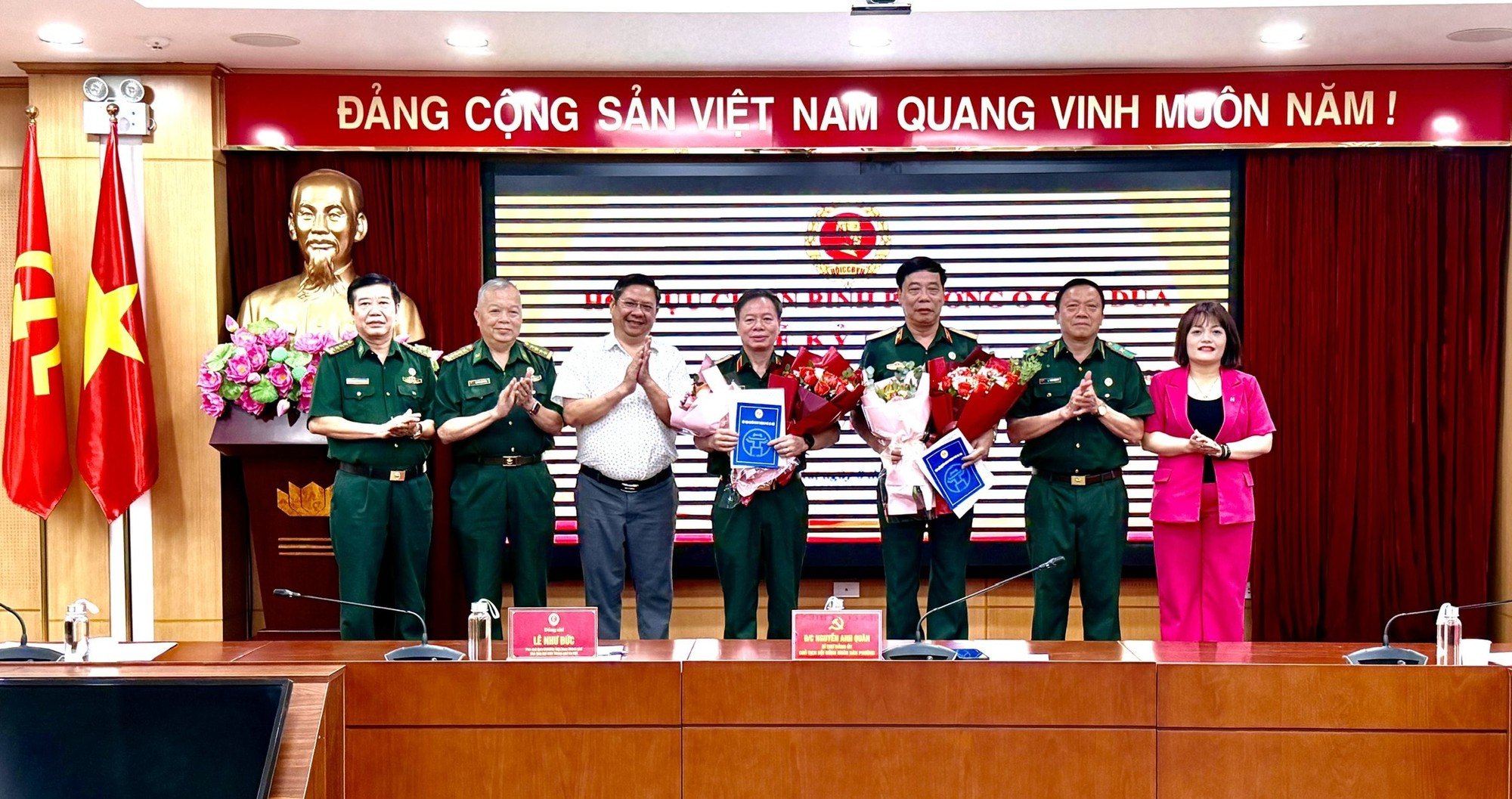 Hội Cựu chiến binh phường Ô Chợ Dừa kỷ niệm Ngày sinh Chủ tịch Hồ Chí Minh và Chiến thắng Điện Biên Phủ- Ảnh 3.