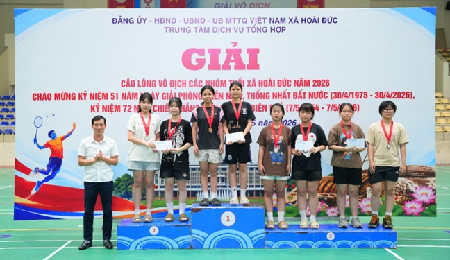 Nhiều trận cầu hấp dẫn tại giải cầu lông vô địch các nhóm lứa tuổi xã Hoài Đức năm 2026- Ảnh 13.