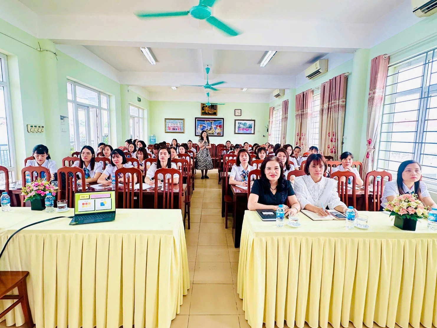 Nâng cao chất lượng giáo dục từ kỹ năng họp phụ huynh và sinh hoạt chuyên môn- Ảnh 1.