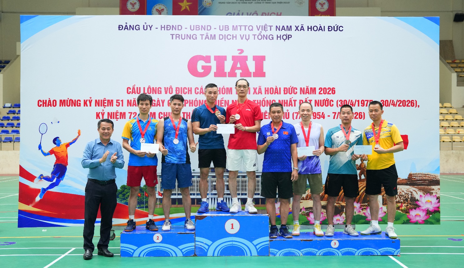 Nhiều trận cầu hấp dẫn tại giải cầu lông vô địch các nhóm lứa tuổi xã Hoài Đức năm 2026- Ảnh 9.