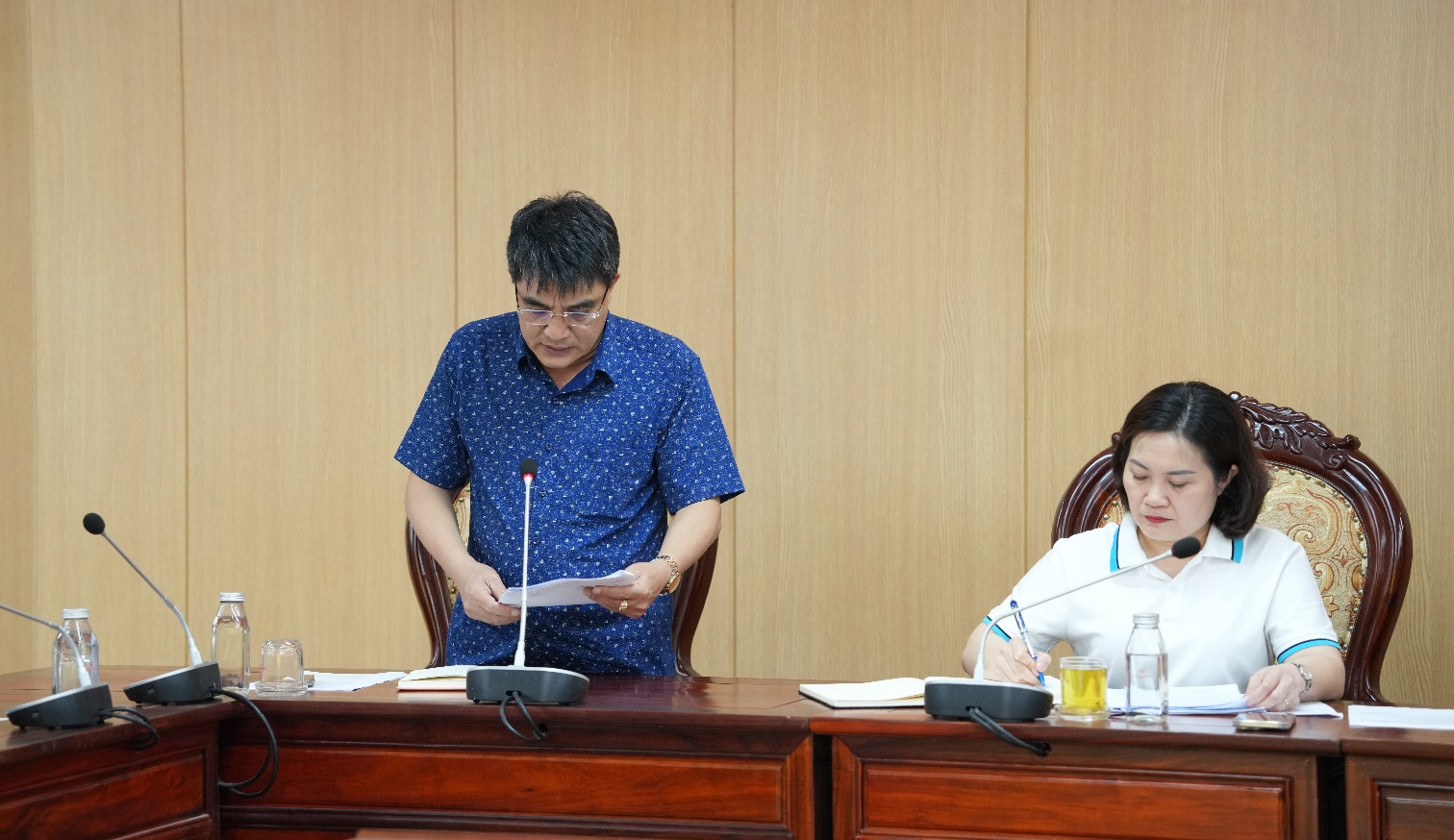 UBND xã Hoài Đức tổ chức Họp Ban Chỉ đạo các kỳ thi năm 2026 và tuyển sinh năm học 2026 - 2027 xã- Ảnh 1.