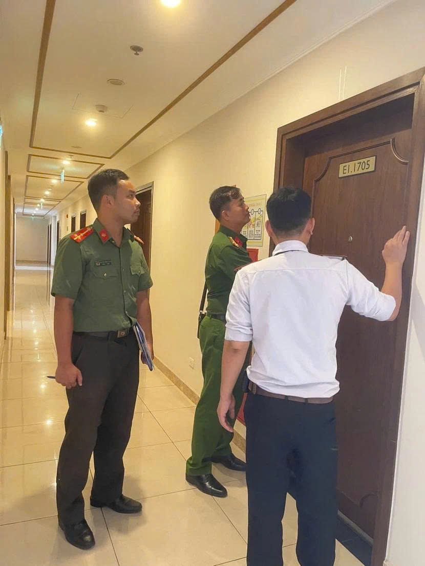 Công an phường Tây Hồ (Hà Nội): Dấu ấn từ mô hình “Quản lý người nước ngoài Ba nhất”- Ảnh 4.