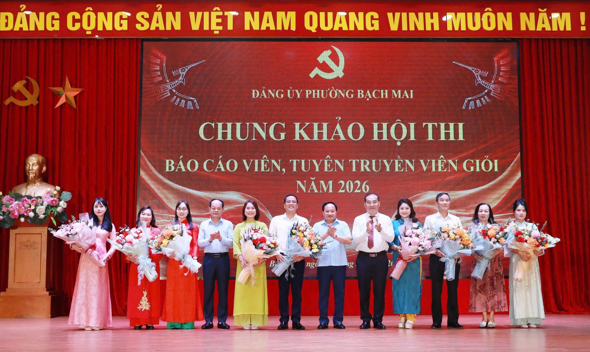 Phường Bạch Mai: 10 thí sinh tham dự chung khảo Hội thi Báo cáo viên, tuyên truyền viên giỏi- Ảnh 1.