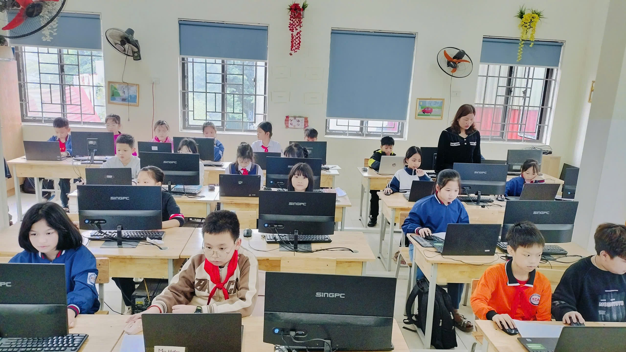 Thiếu nhi Hoài Đức tự hào truyền thống, vững bước vào kỷ nguyên số- Ảnh 4.