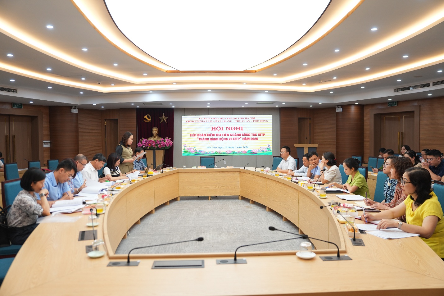 Đoàn kiểm tra liên ngành số 01 thành phố Hà Nội làm việc với các xã về công tác ATTP- Ảnh 1.