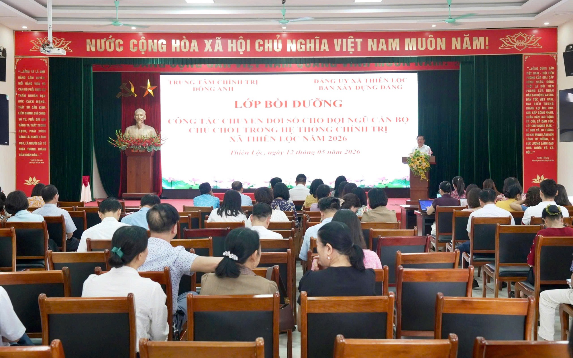 Lớp bồi dưỡng công tác chuyến đổi số cho đội ngũ cán bộ chủ chốt trong hệ thống chính trị xã Thiên Lộc năm 2026