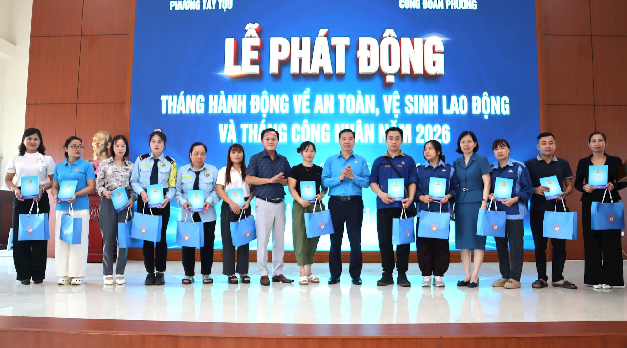 Phường Tây Tựu xây dựng môi trường lao động an toàn, hiện đại- Ảnh 2.