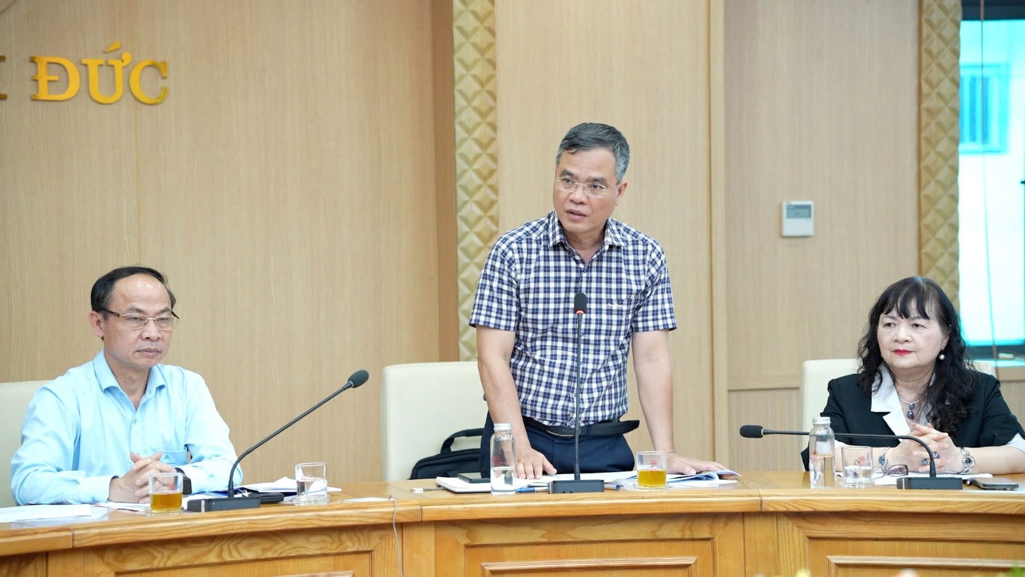 Sở Giáo dục và Đào tạo Hà Nội làm việc với xã Hoài Đức về triển khai mô hình thí điểm Trung tâm học tập cộng đồng- Ảnh 6.