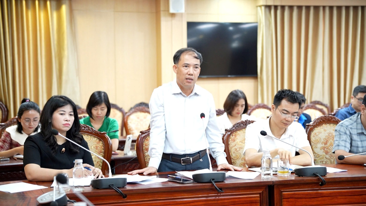 Hoài Đức tổ chức hội nghị triển khai kế hoạch giải quyết "điểm nghẽn" trật tự đô thị và xây dựng môi trường "sáng - xanh - sạch - đẹp"- Ảnh 8.