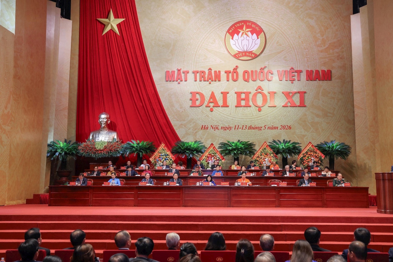 Đoàn Chủ tịch điều hành Đại hội. Ảnh: Lê Khánh