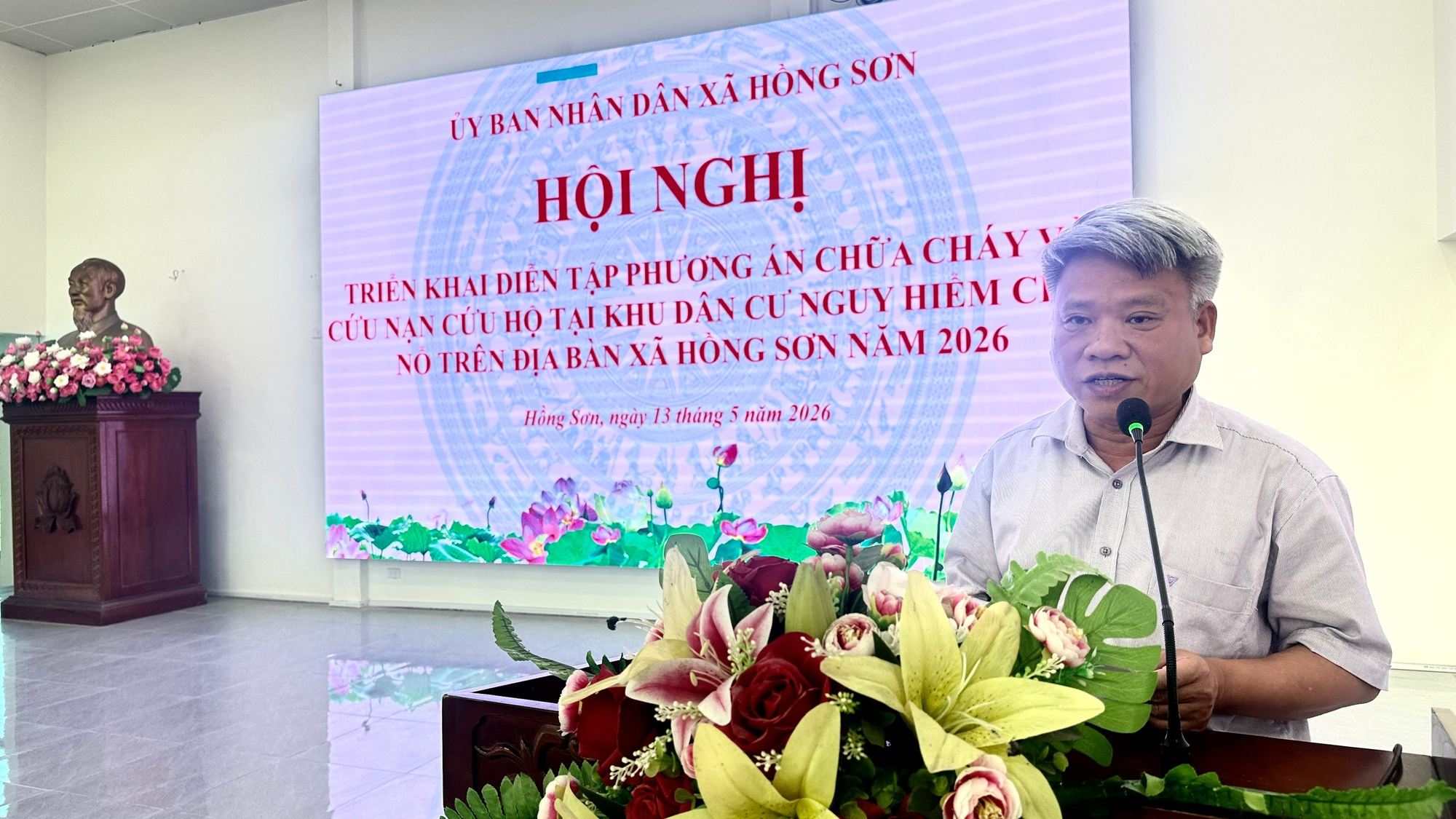 Hồng Sơn triển khai diễn tập phương án chữa cháy và cứu nạn, cứu hộ tại khu dân cư nguy hiểm cháy nổ trên địa bàn xã- Ảnh 2.