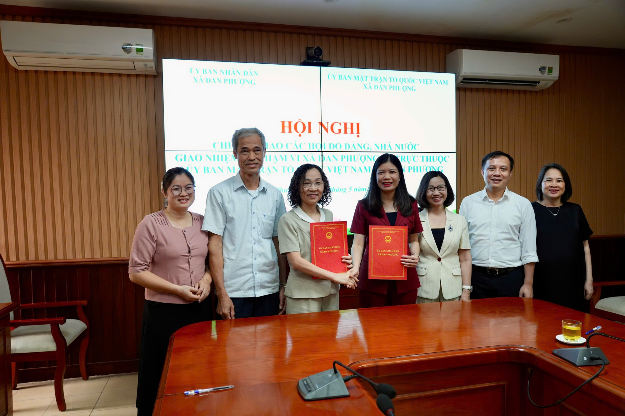Hội nghị chuyển giao các hội do Đảng, Nhà nước giao nhiệm vụ phạm vi xã Đan Phượng về trực thuộc Uỷ ban MTTQ Việt Nam xã- Ảnh 3.