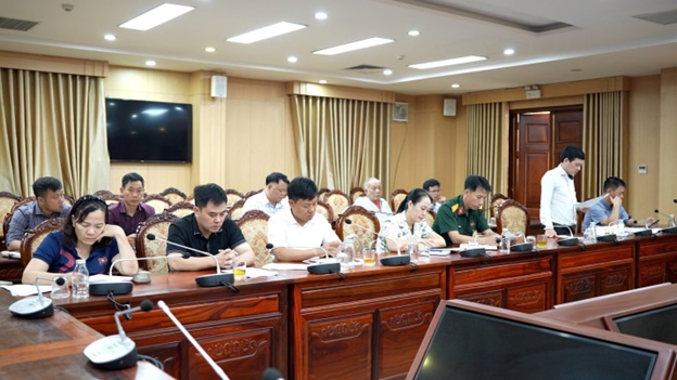 Hoài Đức tổ chức hội nghị triển khai kế hoạch giải quyết "điểm nghẽn" trật tự đô thị và xây dựng môi trường "sáng - xanh - sạch - đẹp"- Ảnh 2.