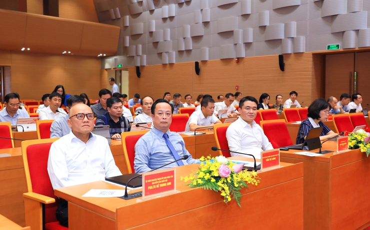 HĐND THÀNH PHỐ HÀ NỘI TỔ CHỨC HỘI NGHỊ BỒI DƯỠNG KIẾN THỨC, KỸ NĂNG HOẠT ĐỘNG CHO ĐẠI BIỂU HĐND CÁC CẤP NĂM 2026- Ảnh 1.