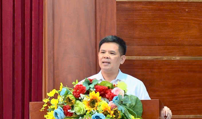 Phúc Thọ giao ban đánh giá kết quả triển khai thực hiện nhiệm vụ khắc phục các "điểm nghẽn" trên địa bàn- Ảnh 2.