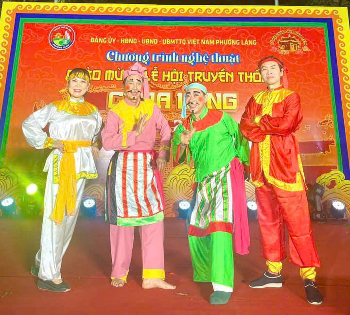 CLB UNESCO NÓN BA TẦM (PHƯỜNG LÁNG) – NƠI HỒN DÂN TỘC ĐƯỢC NÂNG NIU QUA TỪNG CÂU HÁT- Ảnh 11.