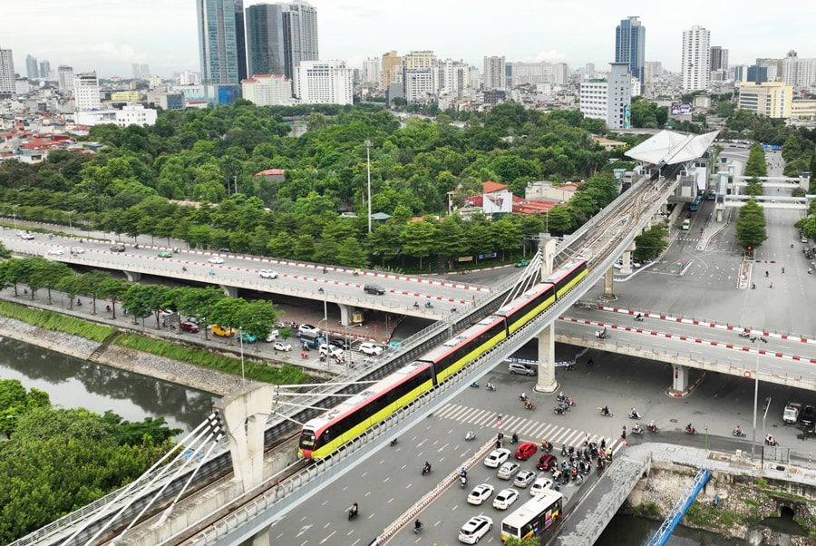 Quyết tâm toàn diện, hành động cụ thể- Ảnh 1.