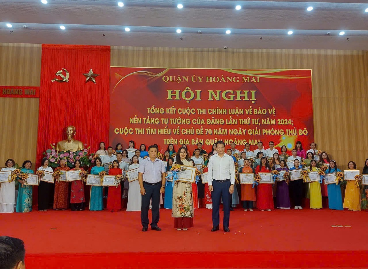 Cô giáo Lê Hà Linh - Tấm gương Bí thư chi đoàn năng động, tận tâm, sáng tạo- Ảnh 2.