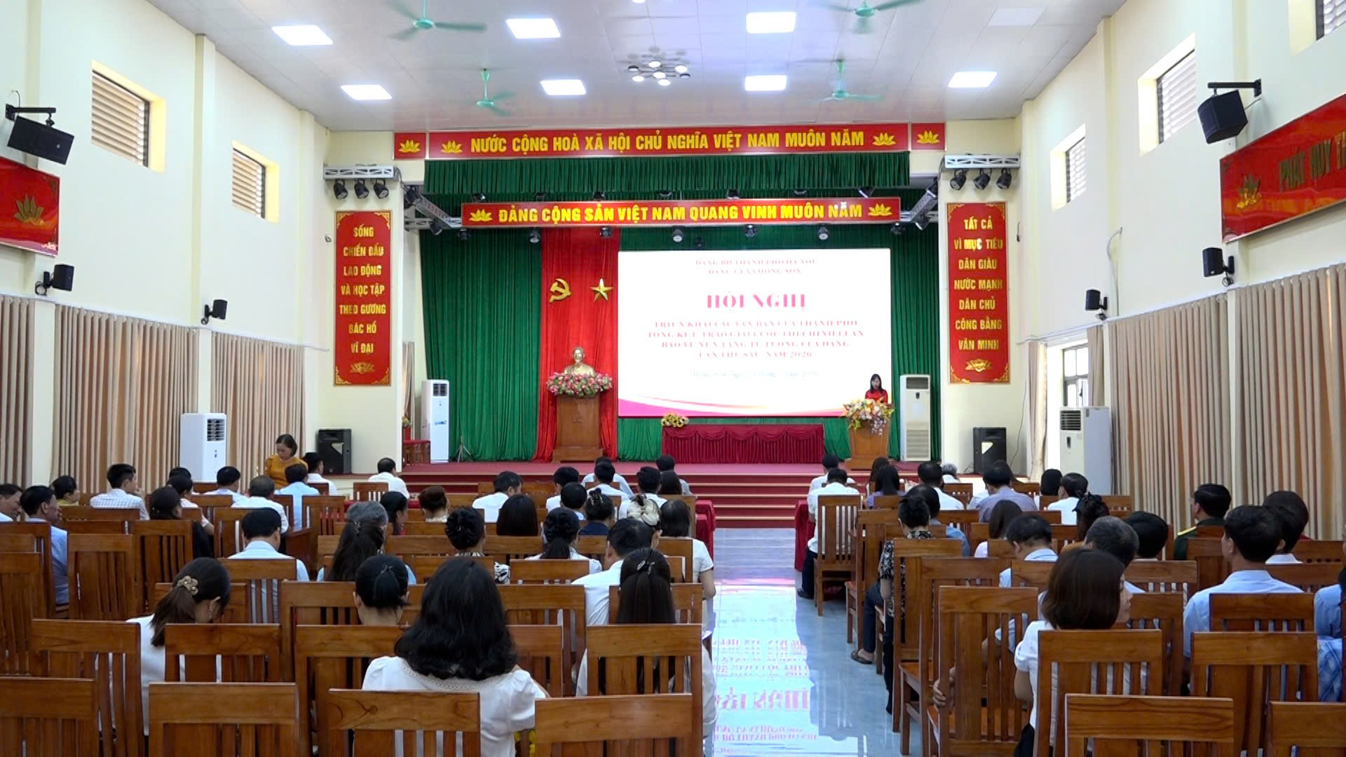 Xã Hồng Sơn trao 15 giải Cuộc thi chính luận bảo vệ nền tảng tư tưởng của Đảng lần thứ Sáu, năm 2026- Ảnh 3.