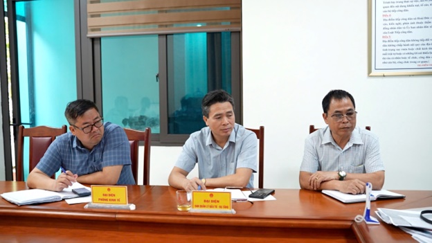 Đồng chí Nguyễn Quý Tuấn - Phó Chủ tịch UBND xã Hoài Đức chủ trì phiên tiếp công dân định kỳ tháng 5/2026- Ảnh 3.