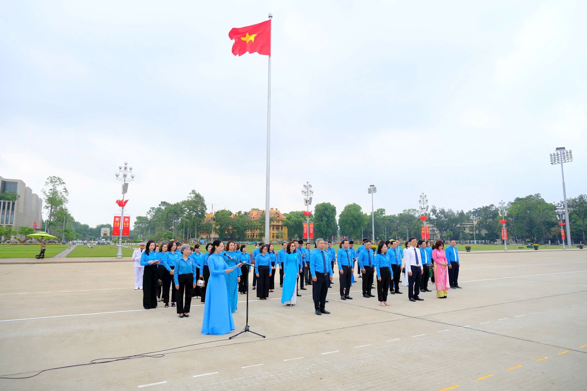 Cụm thi đua số 01 Liên đoàn Lao động Thành phố ký kết giao ước thi đua 2026- Ảnh 3.